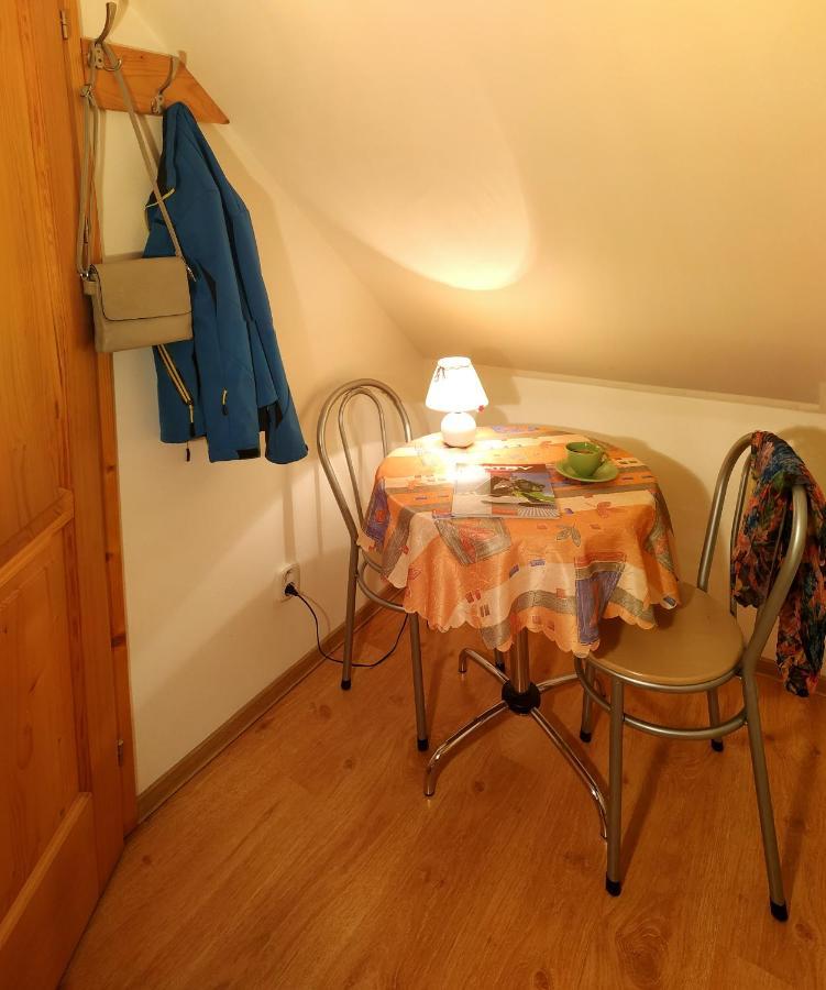 Villa Agami T à Pavčina Lehota Extérieur photo